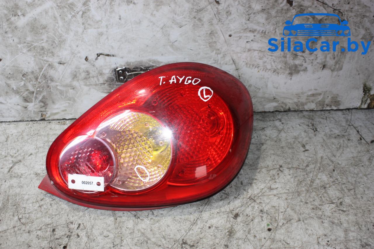 фонарь задний левый Toyota Aygo 1 поколение (2005 - 2008) - фото №1