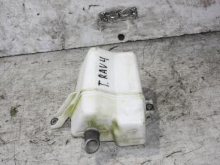 бачок омывателя Toyota RAV4 3 поколение (XA30) (2005 - 2008), 2.2 л., дизель, 1789428110