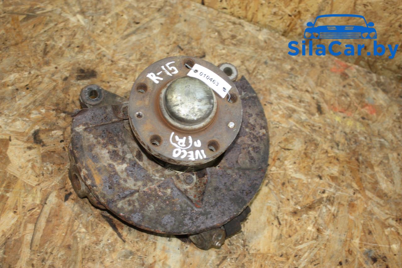 кулак поворотный правый IVECO Daily 3 поколение 2003 - фото №1