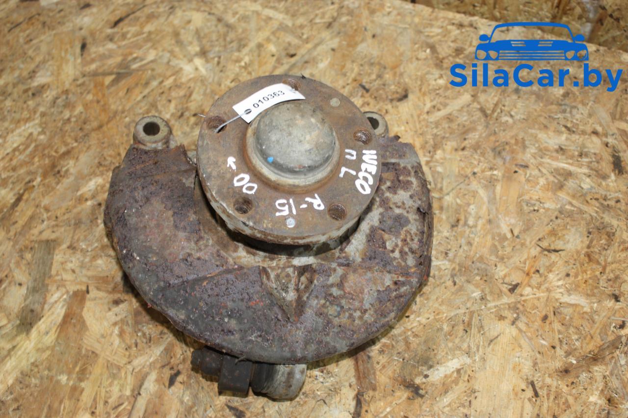 кулак поворотный левый IVECO Daily 3 поколение 2003 - фото №1