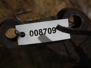 кулак поворотный левый Toyota Yaris P1 2001