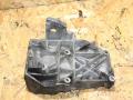 кронштейн компрессора кондиционера Volkswagen Passat B5 2000, 1.9 л., дизель, 038260885C - фото №3