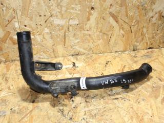 патрубок интеркулера Volkswagen Passat B5 (1996 - 2001), 1.9 л., дизель, 8D0145840L