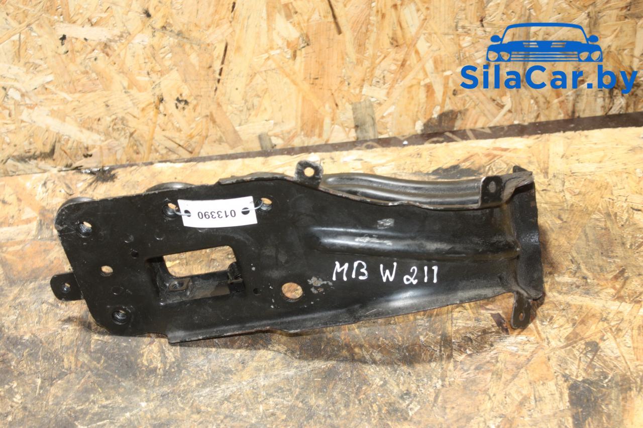 передняя панель крепления облицовки (телевизор) Mercedes-Benz E-Класс W210/S210 (1995 - 1999) - фото №1