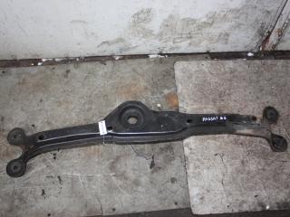 балка под радиатор Volkswagen Passat B3 (1988 - 1997)