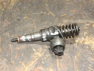 форсунка Volkswagen Passat B6 2006, 2.0 л., BKP, дизель, седан, 038130073BQ