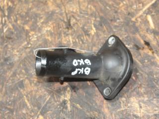фланец (тройник) системы охлаждения Volkswagen Passat B6 2006, 2.0 л., BKP, дизель, седан, 03G121121D