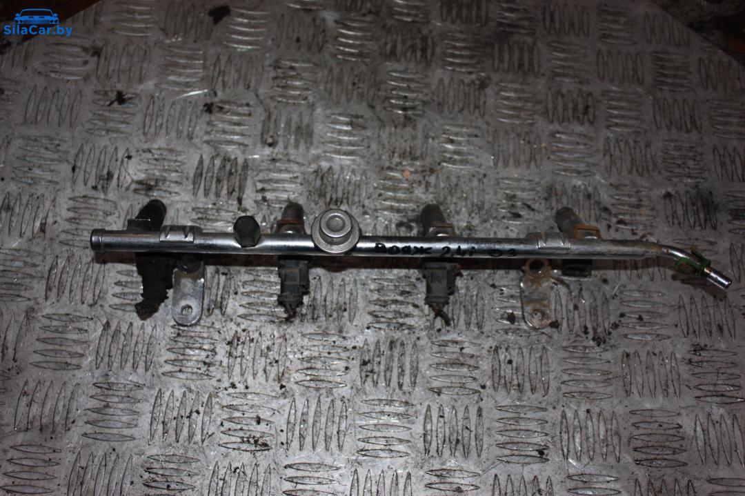 топливная рампа Chrysler Voyager 4 поколение 2001, 2.4 л., бензин - фото №1