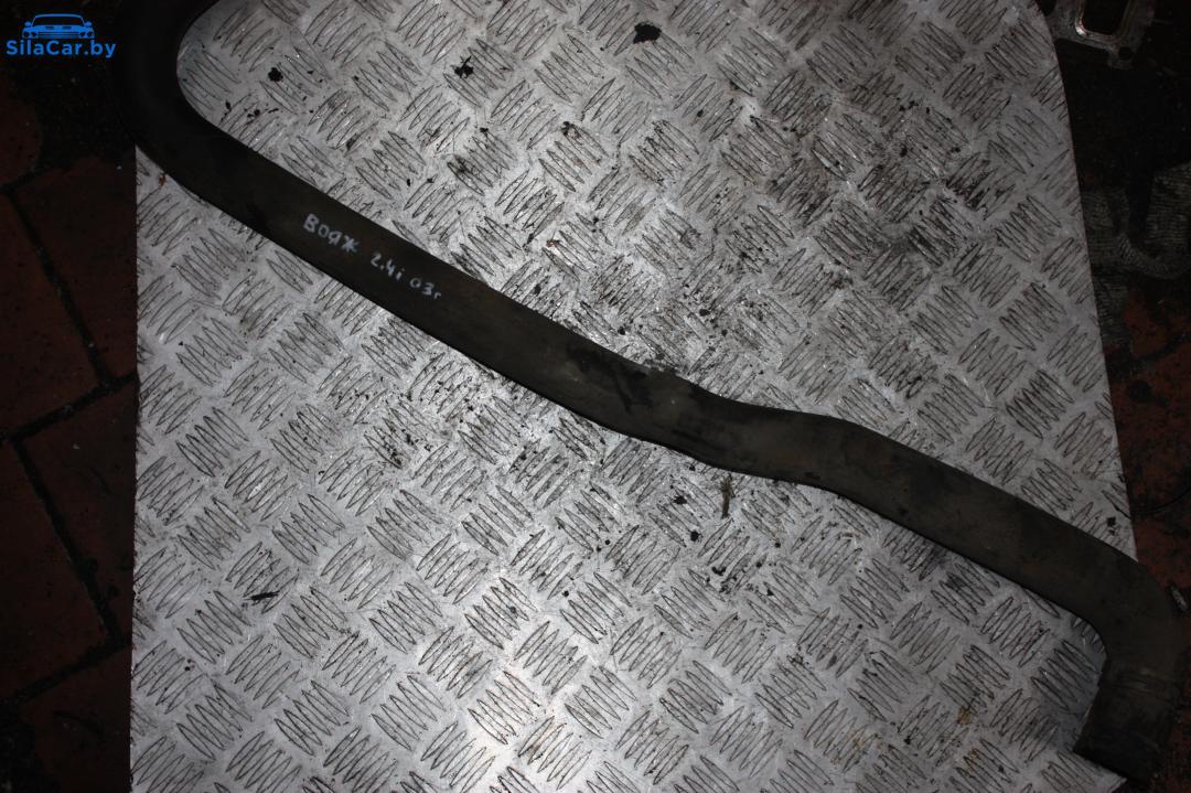 патрубок радиатора Chrysler Voyager 4 поколение 2001, 2.4 л., бензин - фото №1