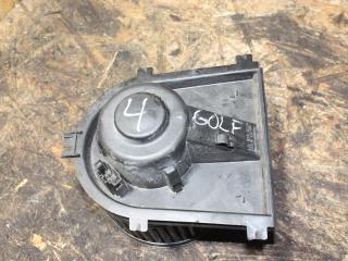 блок управления печки / климат-контроля Volkswagen Golf 4 поколение (1997 - 2006), 1J1819021A