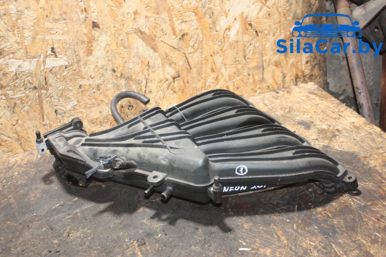 коллектор впускной Chrysler PT Cruiser 1 поколение (2000 - 2006), 2.0 л., бензин, 04777866 - фото №1