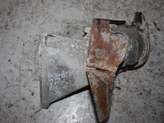 кронштейн двигателя Audi A6 4A/C4 1994, 2.5 л., дизель