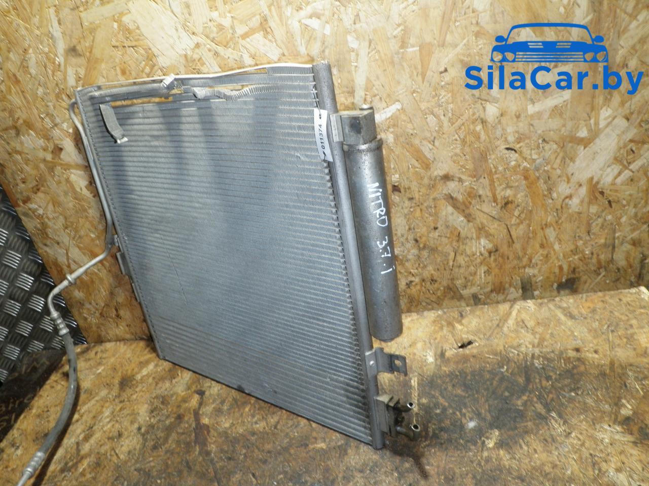 радиатор кондиционера Dodge Nitro 1 поколение (2007 - 2010), 3.7 л., бензин, АКПП - фото №1