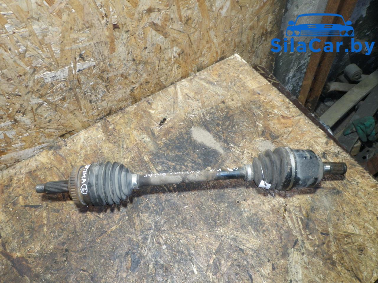 полуось передняя левая (приводной вал, ШРУС) Kia Optima 3 поколение 2012, 2.4 л., G4KE, бензин, АКПП - фото №1