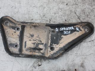 кронштейн рессоры Mercedes-Benz Sprinter W901-904 1995