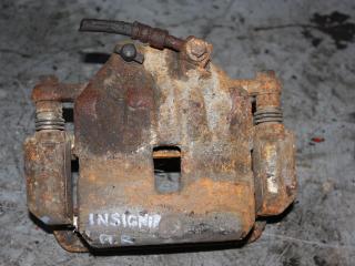 суппорт передний правый Opel Insignia 1 поколение (A) 2010