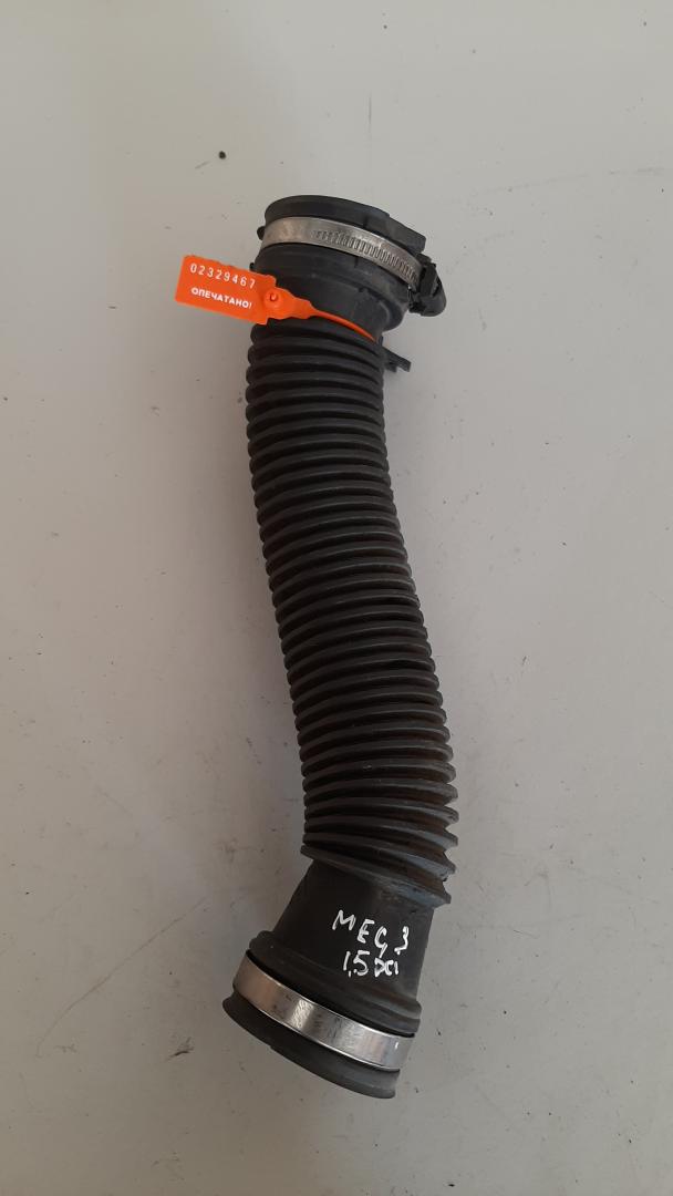 патрубок воздушного фильтра Renault Megane 3 поколение 2010, 1.5 л., дизель - фото №1