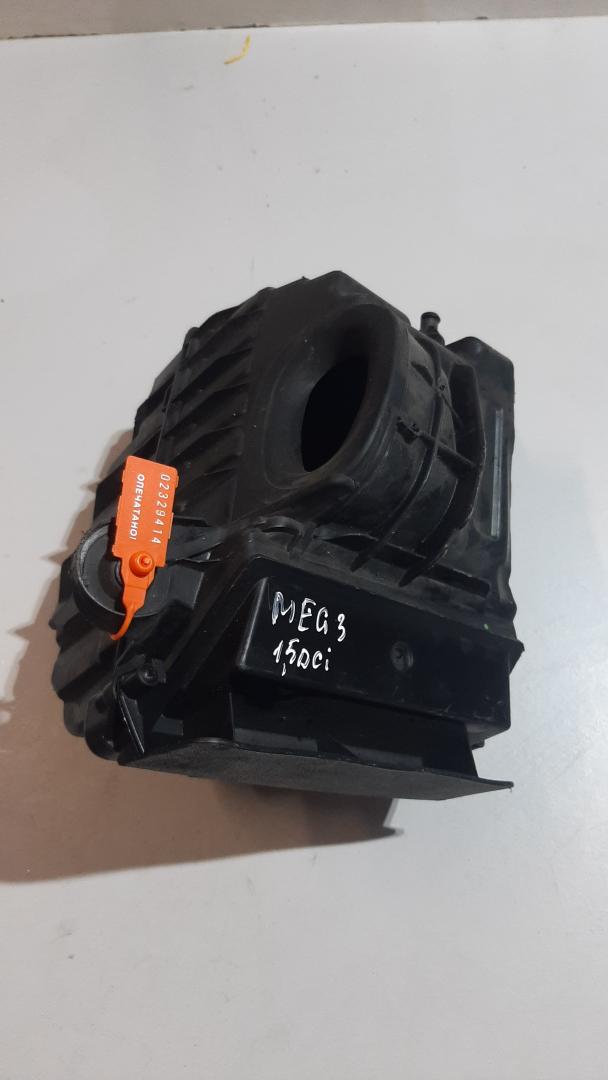 корпус воздушного фильтра Renault Megane 3 поколение 2010, 1.5 л., дизель, 8200947663 - фото №1