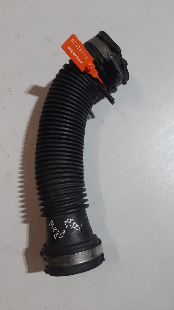 патрубок воздушного фильтра Renault Megane 3 поколение 2010, 1.5 л., дизель - фото №1