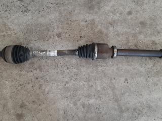 полуось передняя правая (приводной вал, ШРУС) Renault Megane 3 поколение 2009, 1.5 л., дизель, 8200543478