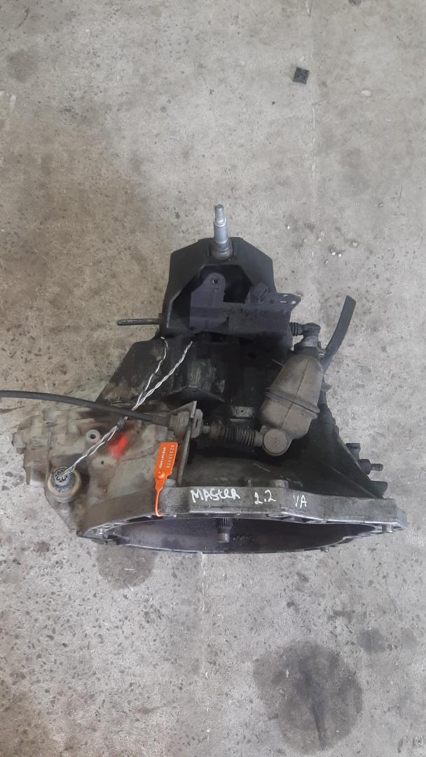 КПП механическая (МКПП) Renault Master 2 поколение 2001, 2.2 л., дизель, PF1S11 - фото №1