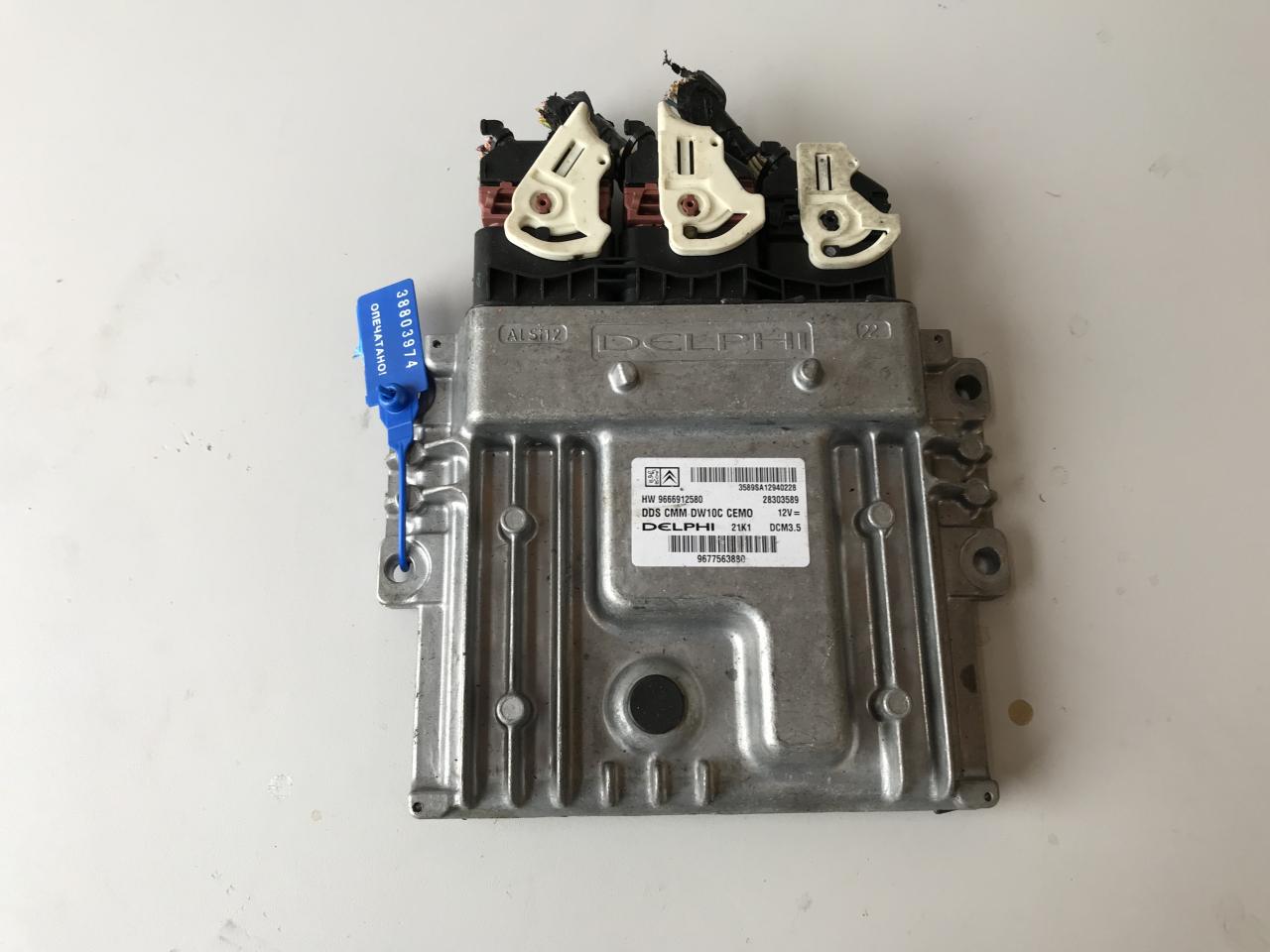 блок управления двигателем Citroen C5 2 поколение (2008 - 2017), 9666912580, 9677563880 - фото №1