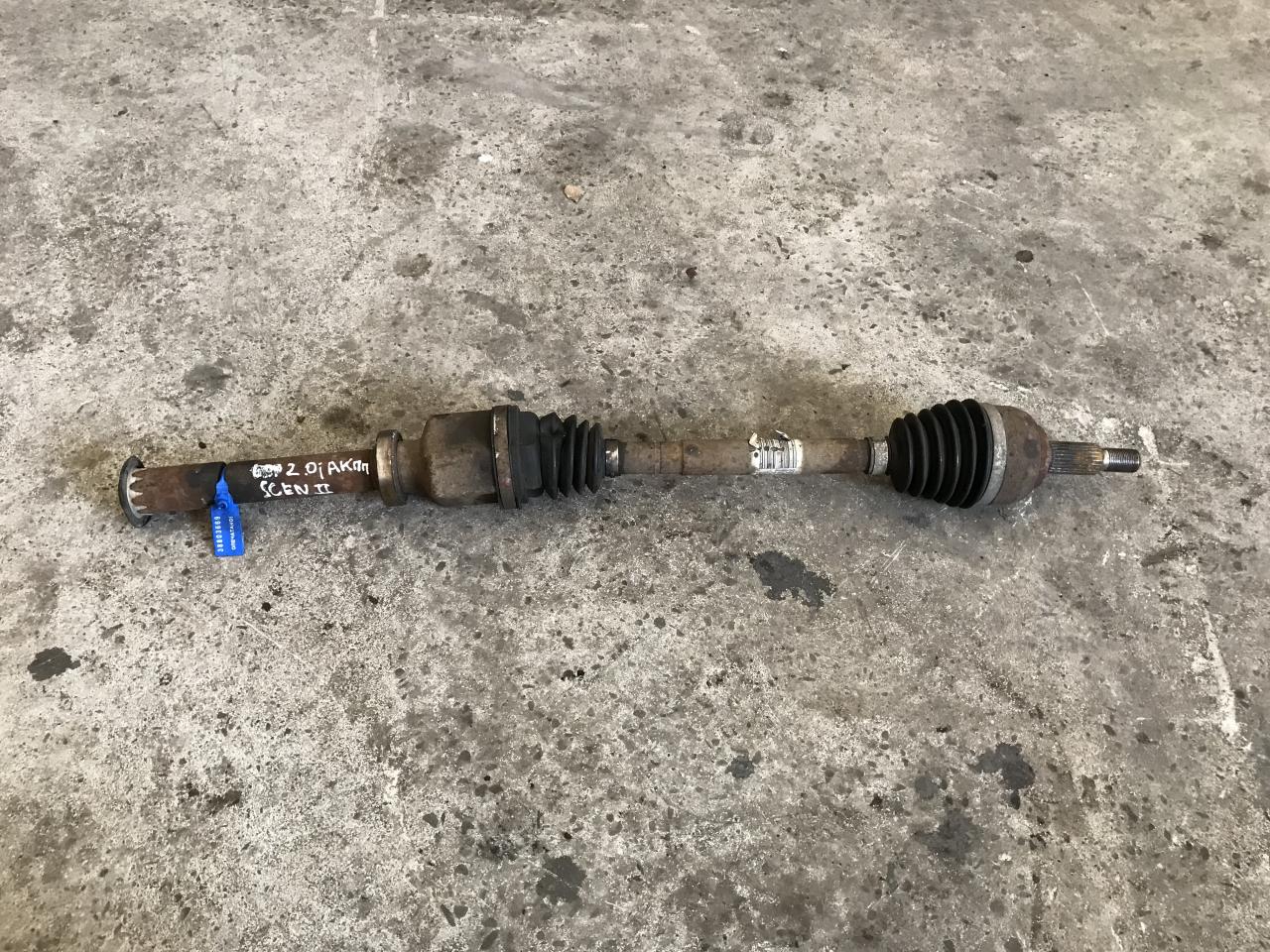 полуось передняя правая (приводной вал, ШРУС) Renault Scenic 2 поколение (2003 - 2006) - фото №1