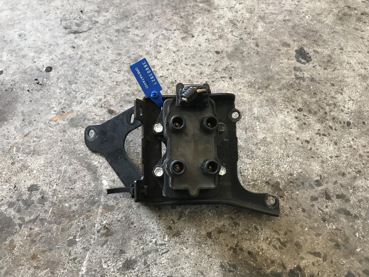 распределитель зажигания (трамблёр) Renault Laguna 2 поколение (2001 - 2005), 2.0 л., бензин - фото №1