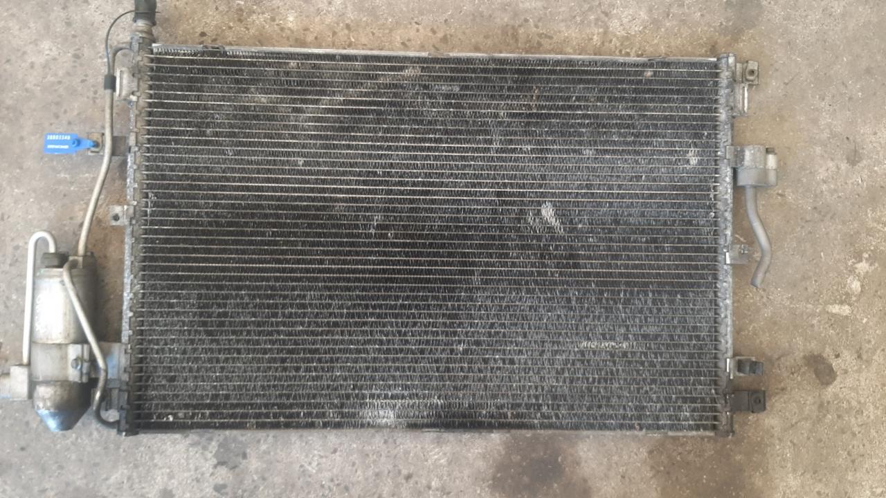 радиатор кондиционера Volvo XC90 1 поколение 2005, 2.4 л., дизель, 30665562 - фото №1