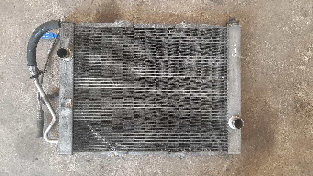 радиатор (основной) Renault Clio 2 поколение 1999, 1.5 л., дизель, 8200116110 - фото №1