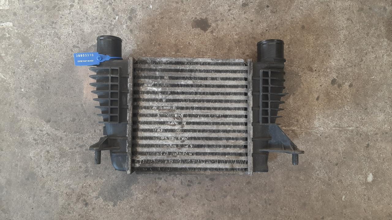 интеркулер Renault Clio 3 поколение 2008, 1.5 л., дизель, 8200471885 - фото №1