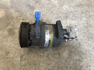 компрессор кондиционера Renault Scenic 2 поколение (2003 - 2006), 1.9 л., дизель, 8200309193