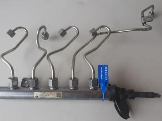 топливная рампа Renault Megane 3 поколение [2-й рестайлинг] 2015, 1.6 л., дизель, 175210542R