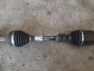 полуось передняя левая (приводной вал, ШРУС) Nissan Qashqai J10 [рестайлинг] 2012, 1.5 л., дизель, 39101JD52B