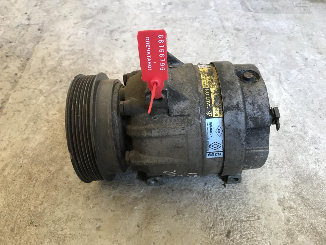 компрессор кондиционера Renault Laguna 2 поколение (2001 - 2005), 1.6 л., бензин, 7700103536 - фото №1