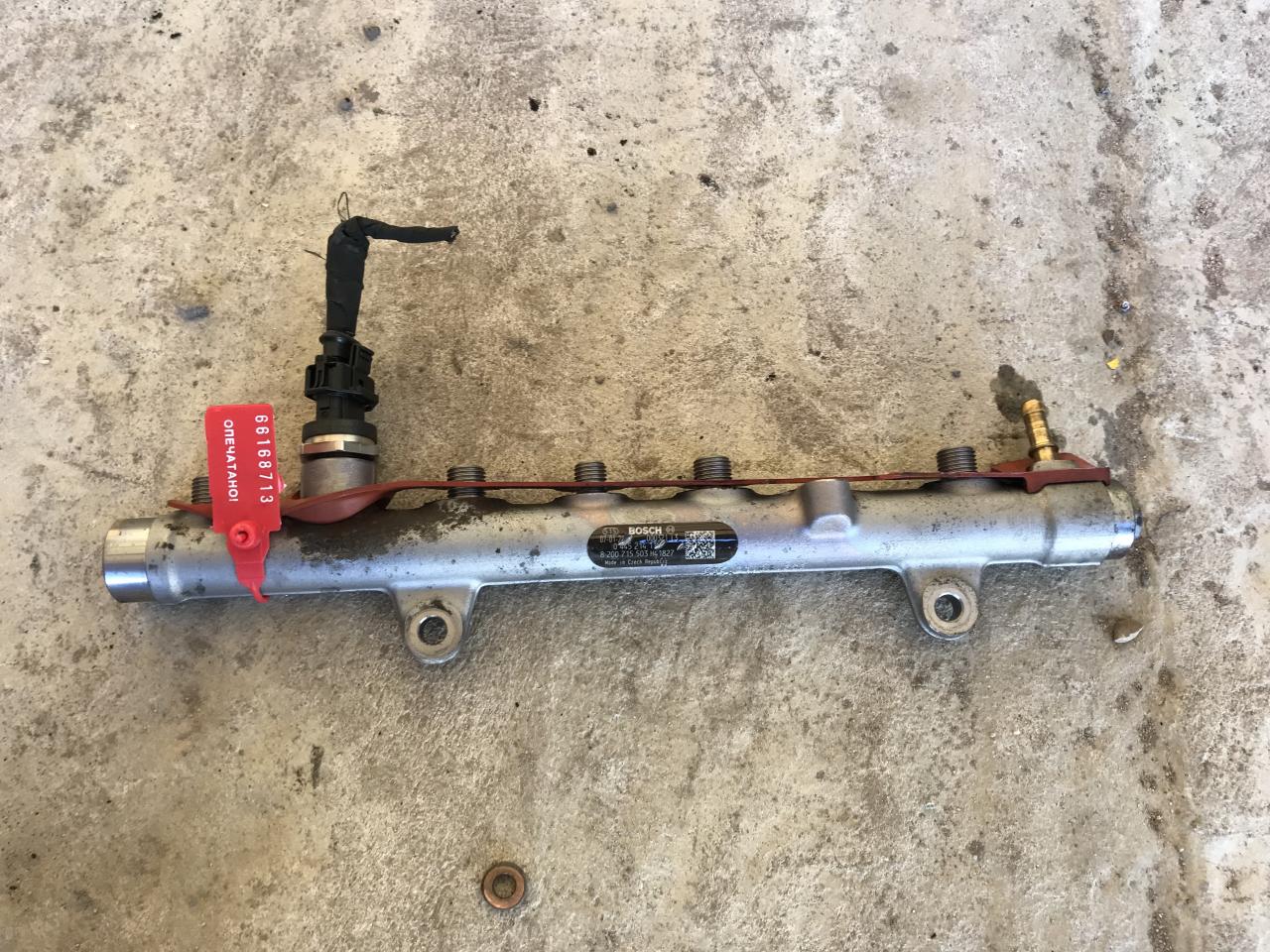 топливная рампа Renault Laguna 2 поколение (2001 - 2005), 1.9 л., дизель, 8200715503 - фото №1