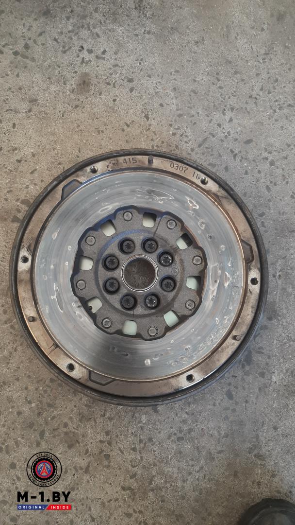 комплект сцепления Lancia Phedra 1 поколение 2007, 2.2 л., дизель, 415030710, 324043310 - фото №1