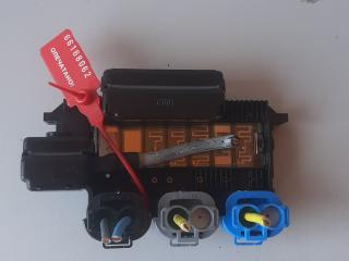 блок предохранителей Lancia Phedra 1 поколение 2007, 2.2 л., дизель, 1400550780