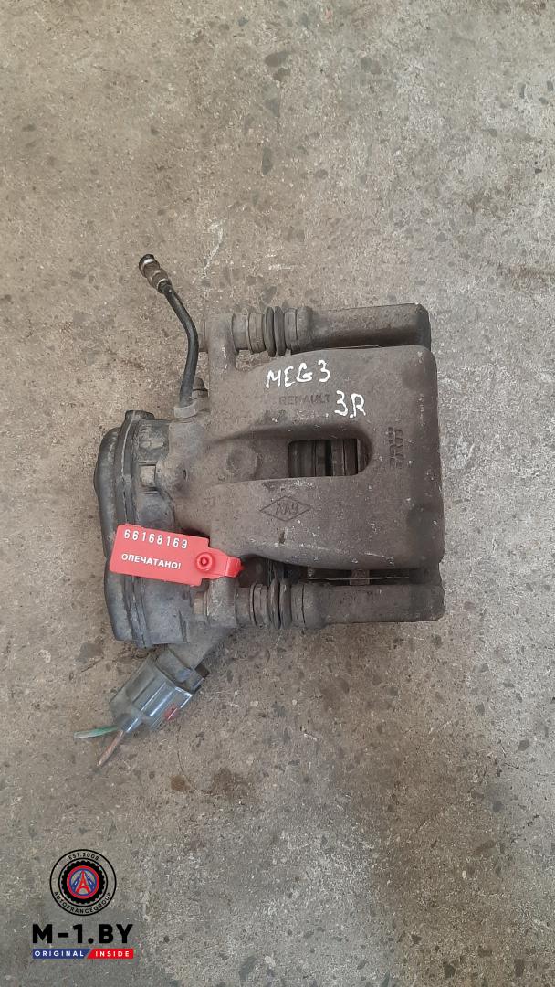 суппорт задний правый Renault Megane 3 поколение (2008 - 2014) - фото №1