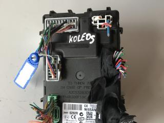 блок комфорта Renault Koleos 1 поколение [рестайлинг] (2011 - 2013), S122736006