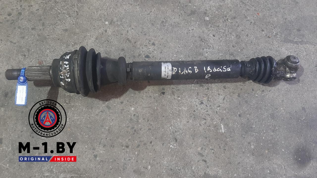 полуось передняя правая (приводной вал, ШРУС) Renault Laguna 2 поколение 2002, 1.9 л., дизель, 5МКПП - фото №1