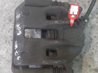 суппорт передний правый Peugeot 607 1 поколение (2000 - 2004), 2.2 л., дизель