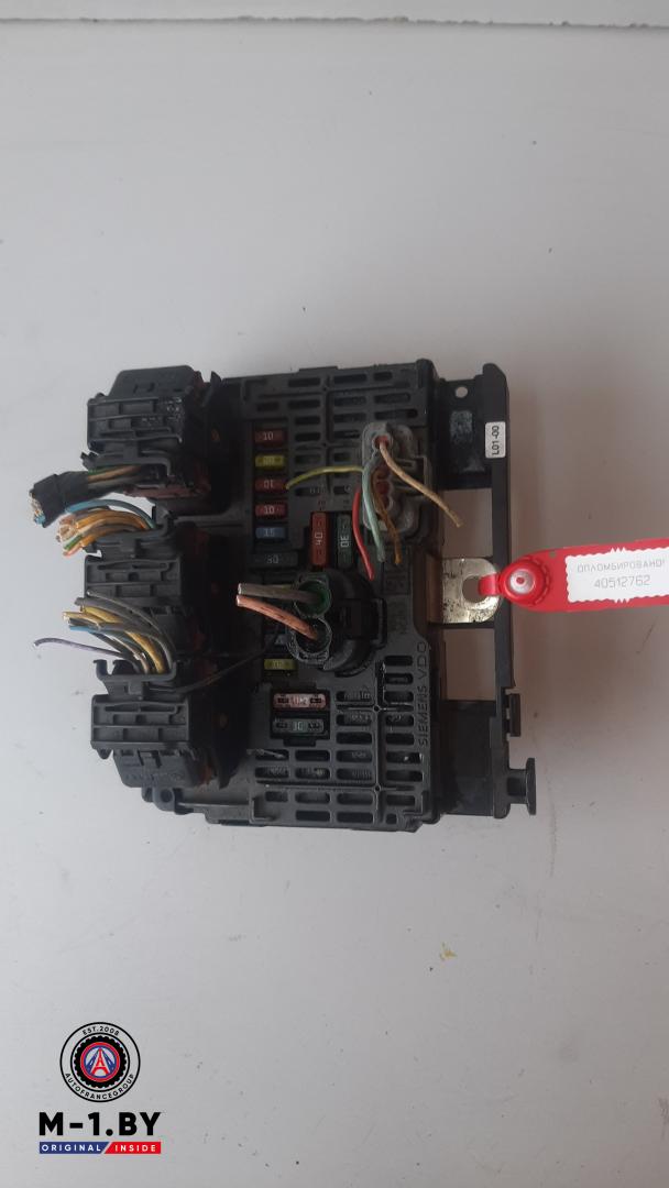 блок предохранителей Citroen C5 2 поколение (2008 - 2017), 9656086080, BSML01 - фото №1