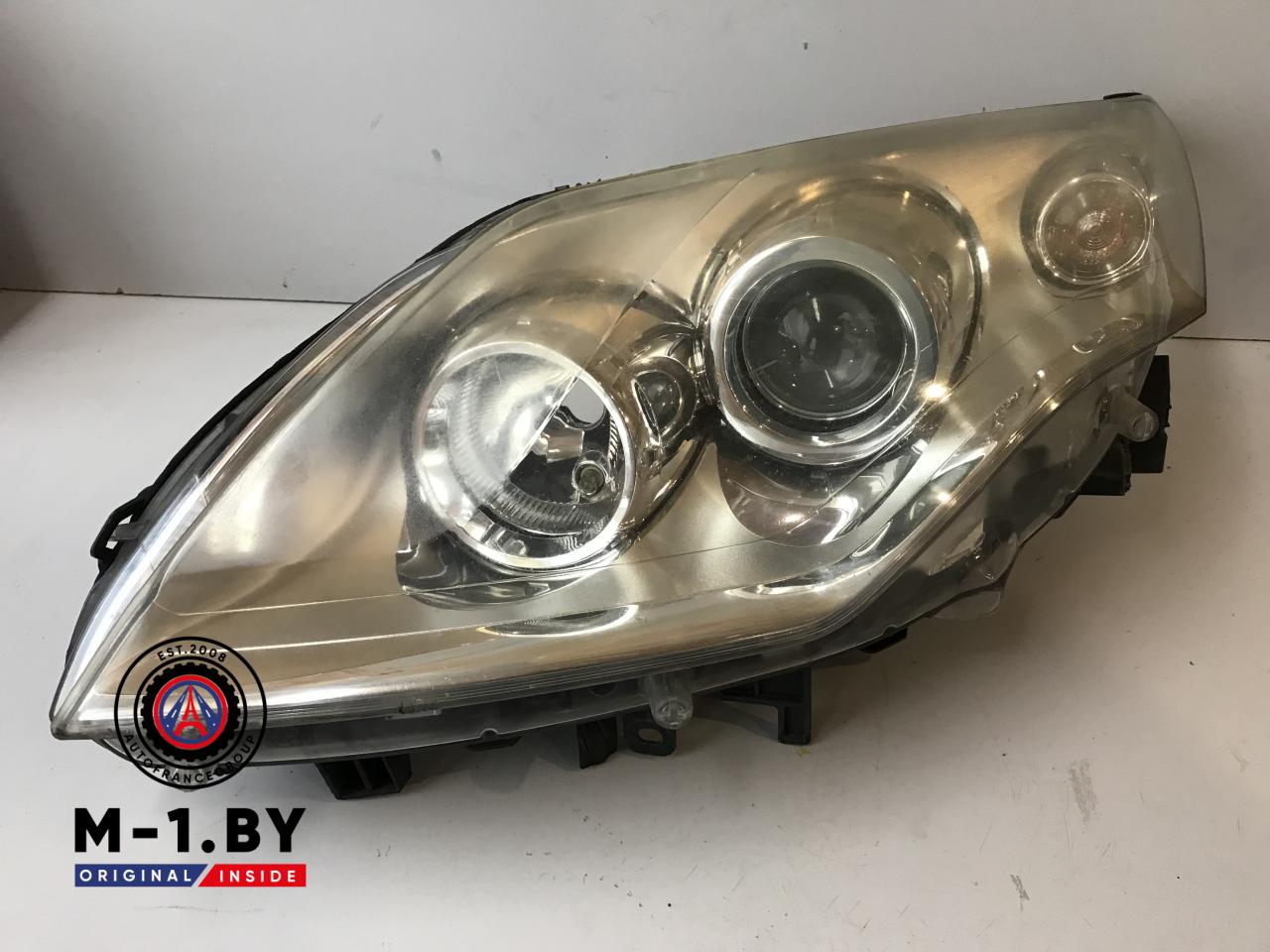 фара левая Renault Laguna 3 поколение (2007 - 2012), 89901834, 260600033, 260600033R - фото №1