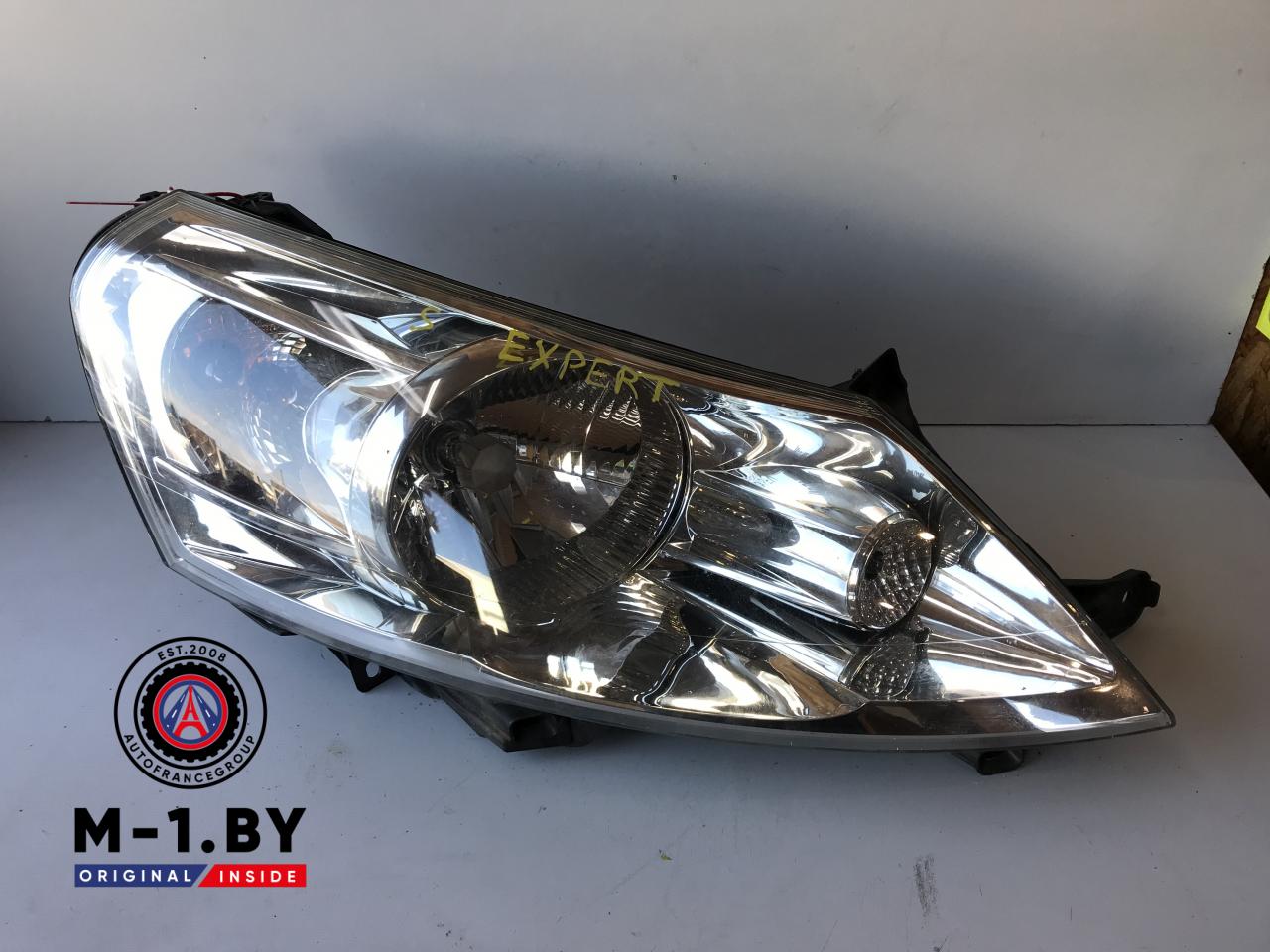 фара правая Peugeot Expert 2 поколение (2007 - 2012), 89901160, 1400455380 - фото №1