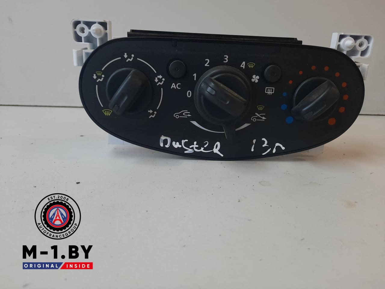 блок управления печки / климат-контроля Renault Duster 1 поколение (2010 - 2015), N108614N - фото №1