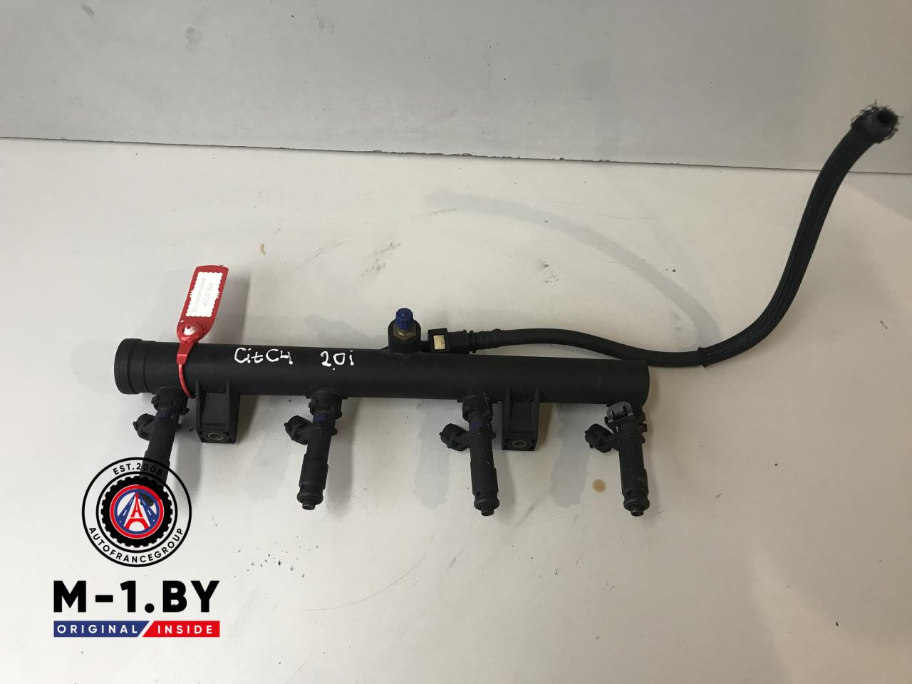 топливная рампа Citroen C4 1 поколение (2004 - 2008), 2.0 л., бензин, 5235A02745 - фото №1