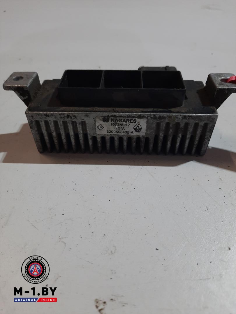 реле накала свечей Renault Megane 3 поколение (2008 - 2014), 1.5 л., дизель, 8200558438A - фото №1