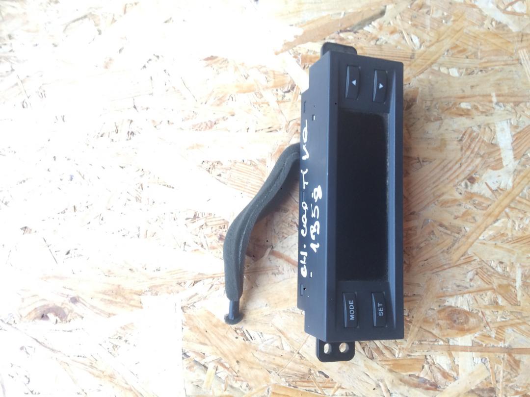 дисплей Chevrolet Captiva 1 поколение 2006, 2.0 л., дизель, МКПП, внедорожник 5 дв. - фото №1