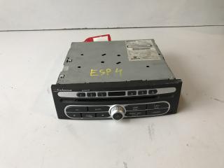 магнитола Renault Espace 4 поколение [рестайлинг] (2006 - 2012), 8200411128